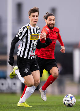 Landskronas Filip Olsson och Vasalunds Elias Durmaz