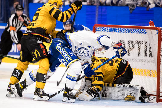 Leksands Carter Ashton och Skellefteås målvakt Gustaf