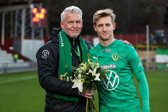 Jönköpings ordförande Mats Tidstrand tackar av Jesper