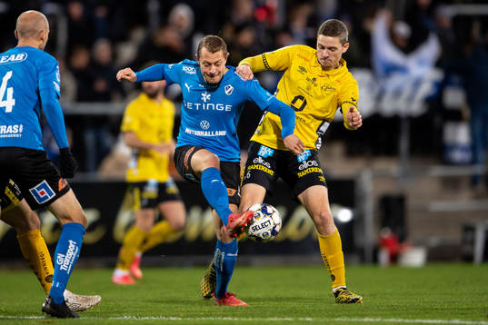 Halmstads Joel Allansson och Elfsborgs André Rømer