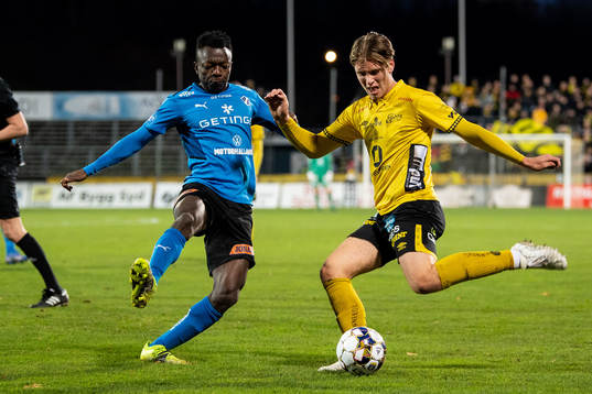 Halmstads Thomas Boakye och Elfsborgs Oliver Zandén
