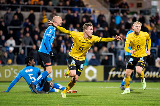 Elfsborgs Jacob Ondrejka jublar