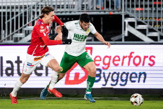 Degerfors Gustav Granath och Hammarbys Astrit Selmani