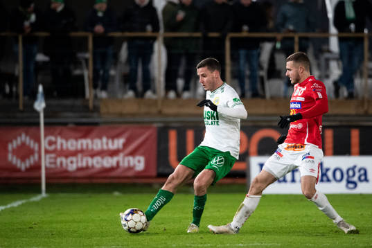 Hammarbys Jeppe Andersen och Degerfors Christos Gravius