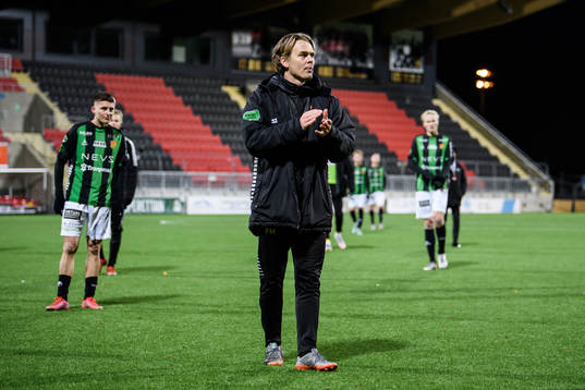 GAIS assisterande tränare Fredrik Holmberg deppar
