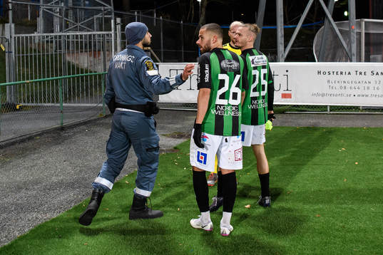 GAIS Malkolm Moenza och Jonas Lindberg deppar