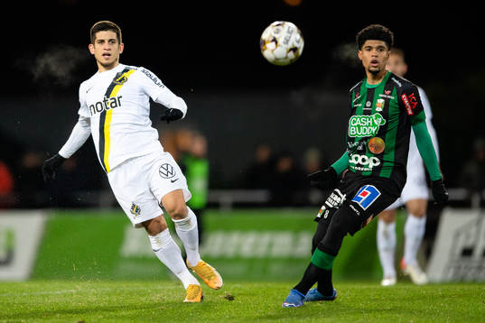 s Nicolas Stefanelli och Varbergs Luke le Roux
