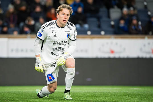 Sirius målvakt August Ahlin deppar