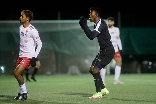 Assyriska Mamadouba Diaby deppar