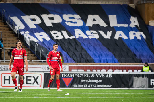 IFK Göteborgs Gustav Svensson och Filip Ambroz deppar