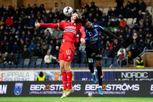 IFK Göteborgs Oscar Vilhelmsson och Sirius Joseph Colley