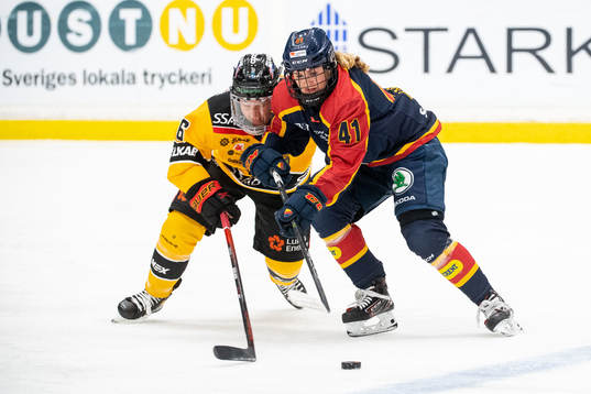 Luleås Jenni Hiirikoski och Djurgårdens Sofie Lundin