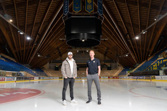 HC Davos Mathias Bromé och assisterande tränare Jörgen