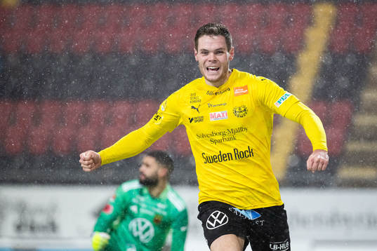 Mjällbys Jacob Bergström jublar