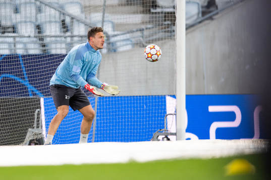 Goalkeeper Johan Dahlin