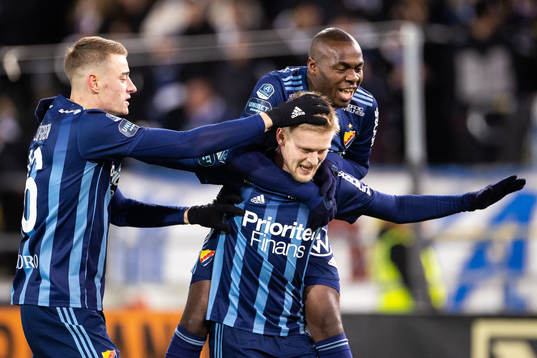 Djurgårdens Kalle Holmberg jublar