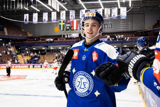 Isak Rosén of Leksand celebrates