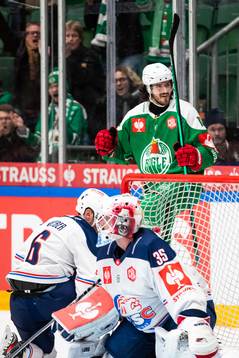 Dennis Everberg of Rögle celebrates the 2-1 goal