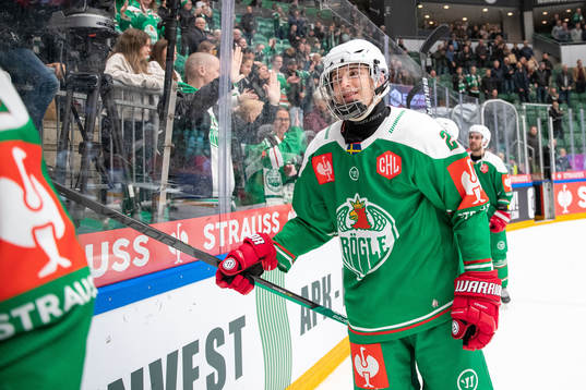 Marco Kasper of Rögle celebrates