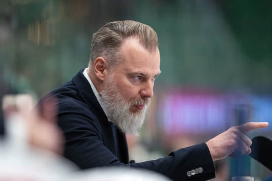 Rikard Grönborg, head coach, of Zurich