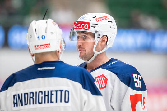 Maxim Noreau of Zurich looks dejected
