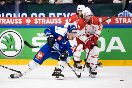 Leksands Carter Ashton and Klagenfurts David Maier