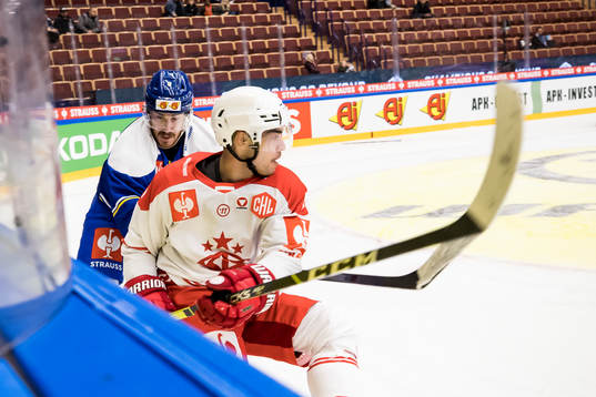 Leksands Matt Caito and Klagenfurts Nikolaus Kraus