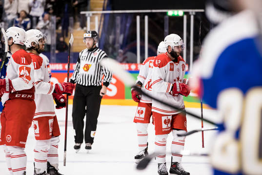 Klagenfurts players looks dejected