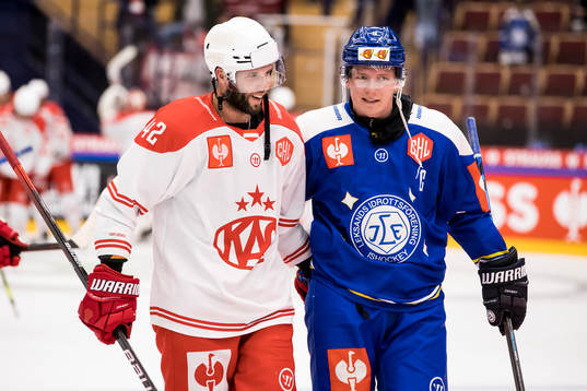 Klagenfurts Rok Ticar and Leksands Patrik Zackrisson
