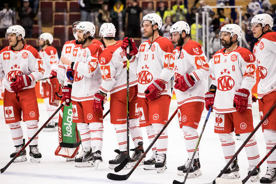 Klagenfurts players looks dejected