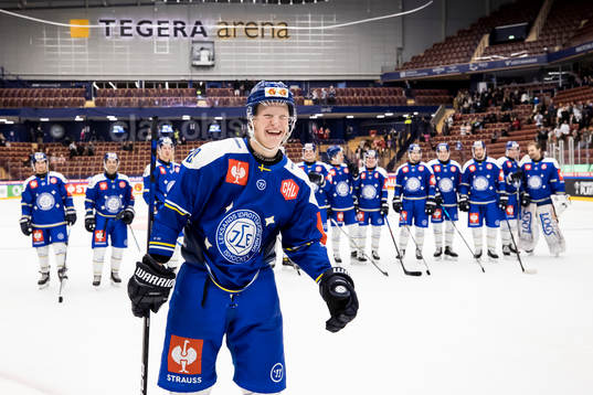 Leksands Emil Heineman celebrating