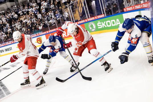 Klagenfurts Nikolaus Kraus and Leksands Alexander Lundqvist