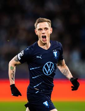 Sören Rieks of Malmö FF celebrates