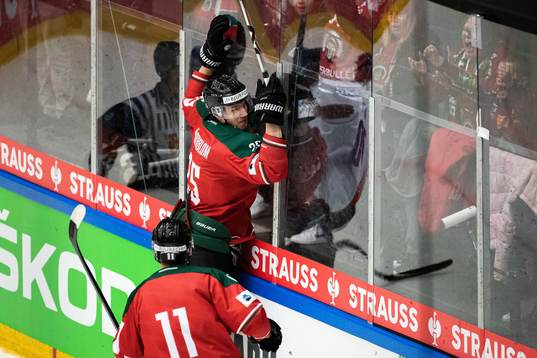 Elmer Söderblom of Frölunda celebrates the 1-0 goal