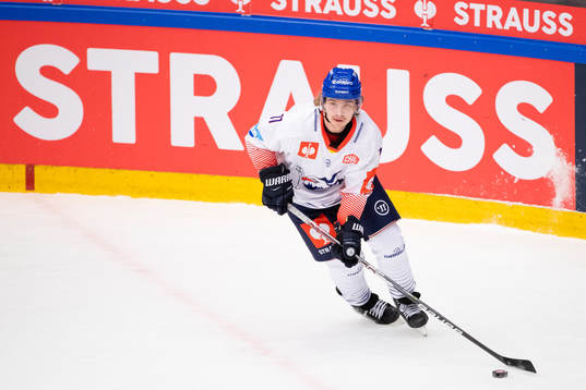 Florian Elias of Adler Mannheim
