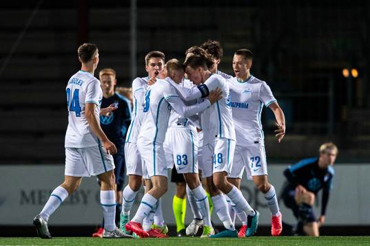 Aleksandr Sandrachuk and Arsenii Zigangirov celebrate the