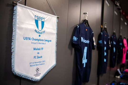 General view of the matchday pennant in the dressing room