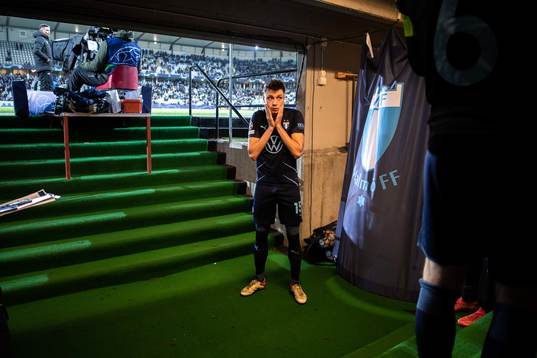 Anel Ahmedhodzic of Malmö FF enters the pitch prior to the
