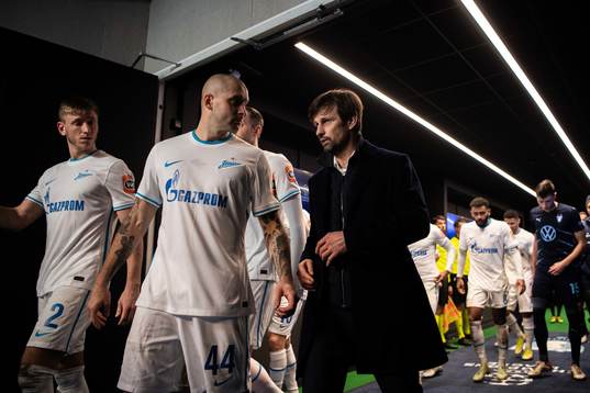 Yaroslav Rakits´kyy and Sergei Semak, head coach of Zenit