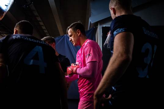 Goalkeeper Johan Dahlin of Malmö FF enters the pitch prior