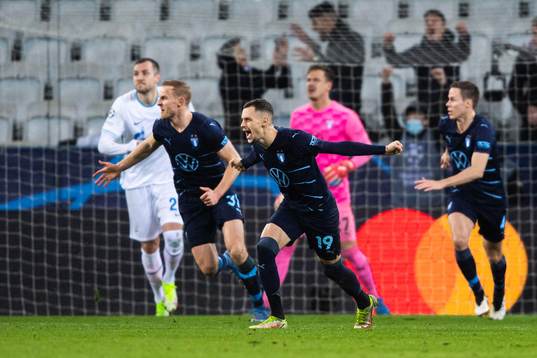 Veljko Birmancevic of Malmö FF celebrates