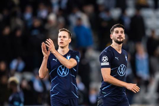 Niklas Moisander and Antonio Colak of Malmö FF looks