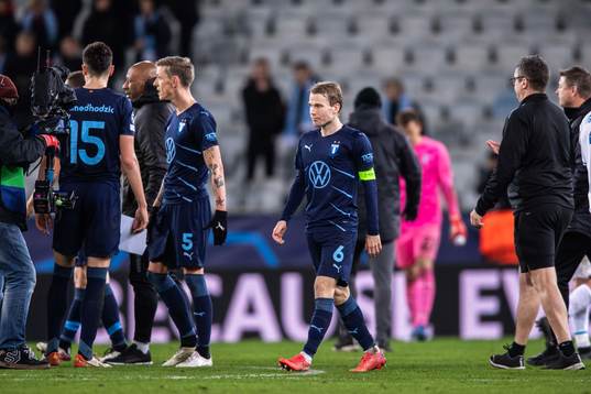 Oscar Lewicki of Malmö FF looks dejected