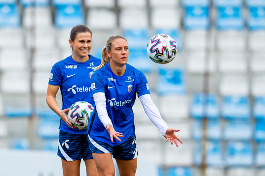 Emilie Bosshard Haavi and Lisa Fjeldstad Naalsund of the