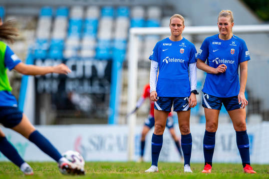 Lisa Fjeldstad Naalsund and Lisa-Marie Karlseng Utland of