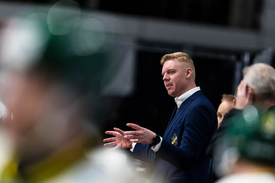 s tränare Anton Blomqvist