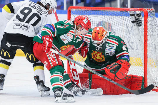 Västerås Alexandre Lavoie oroar mot Moras Isak Pantzare