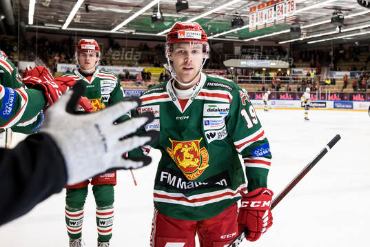 Moras Filip Lennström jubel