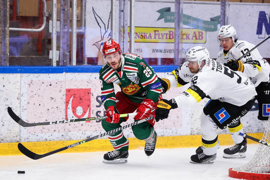 Moras Johan Persson och Västerås August Tornberg
