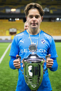 Halmstads spelare med pokalen